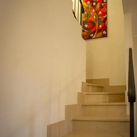 Casa Nel Borgo -affitti Brevi Italia