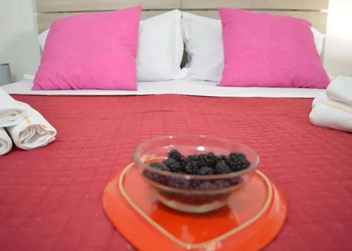 Casa Nel Borgo -affitti Brevi Italia *